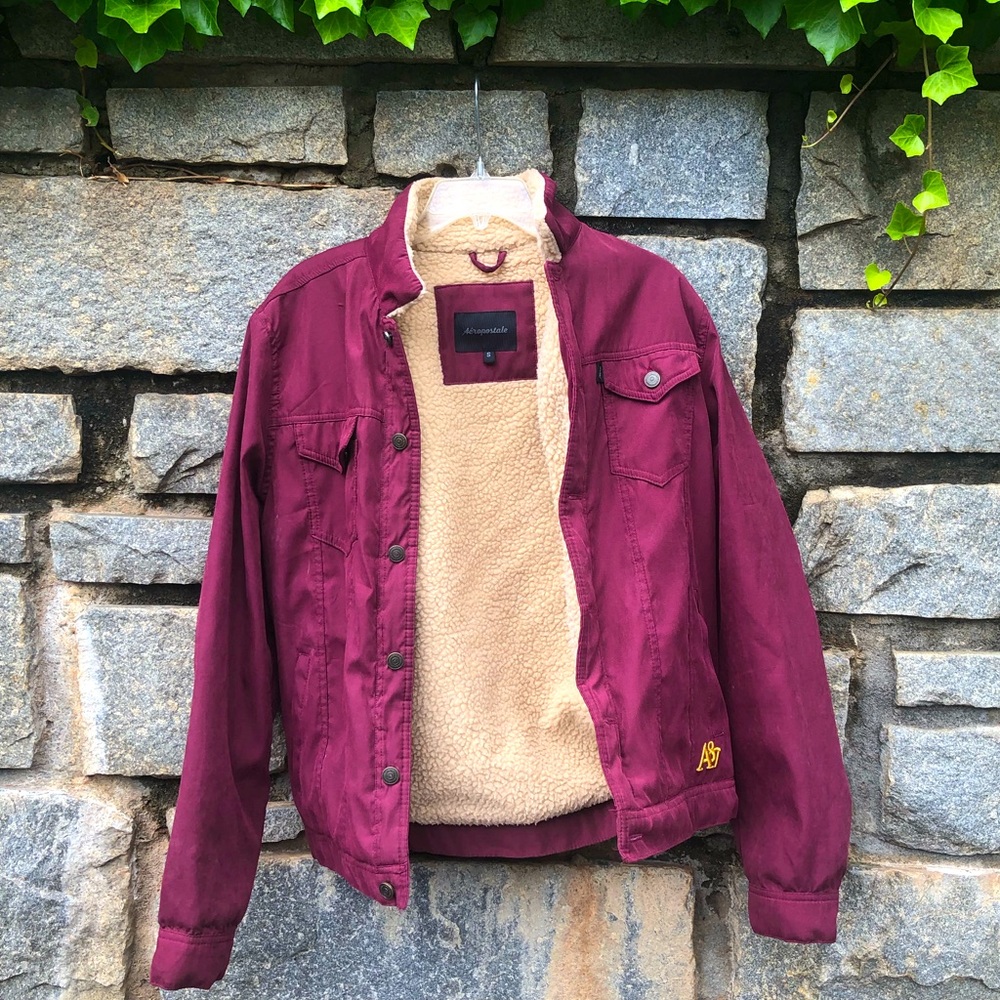 Red Aeropostale jacket, faux fur lining